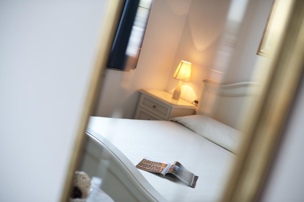 Hotel Caselle ซานลาซโซโร ดี ซาเวนา ภายนอก รูปภาพ