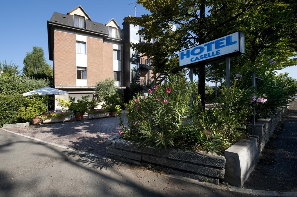 Hotel Caselle ซานลาซโซโร ดี ซาเวนา ภายนอก รูปภาพ
